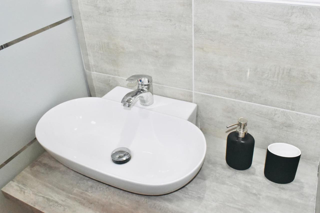 Miral One Apartment Bari Exterior photo